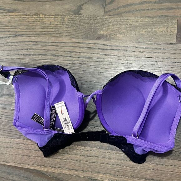 Victorias Secret Bombshell Plunge Add-2-Cups Push Up bra purple 32D - Picture 3 of 3